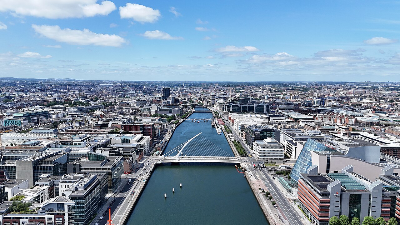 Ha'penny Bridge, Dublin
